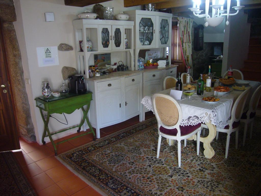 Affittacamere Casa Do Monge Leomil Esterno foto
