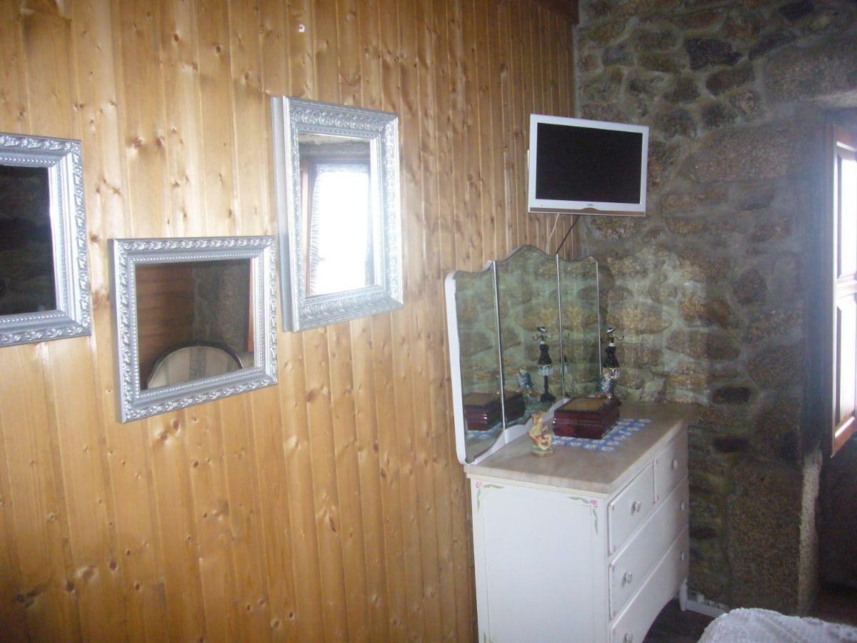Affittacamere Casa Do Monge Leomil Esterno foto
